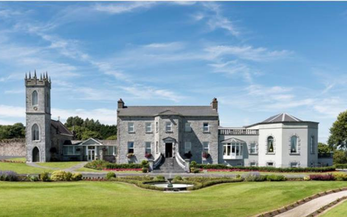 Glenlo Abbey - exterior