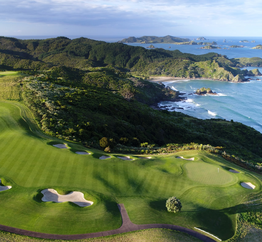 Visit the most incredible golf courses with PerryGolf